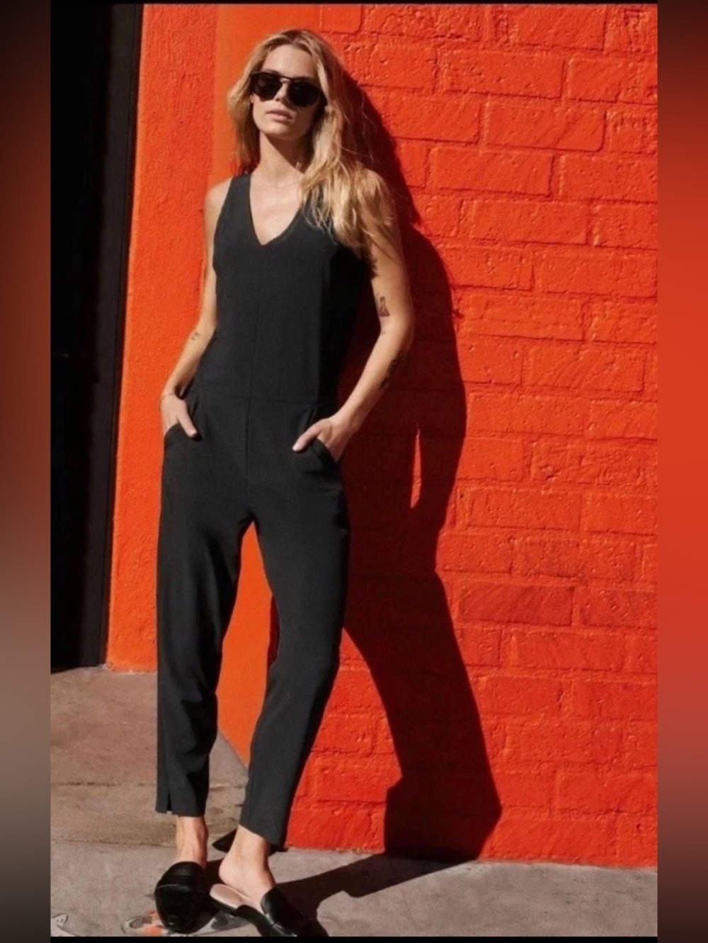 Athleta Brooklyn Jumpsuit 981021 Black Sleeveless V Neck Zip Up Pockets Size 6 P